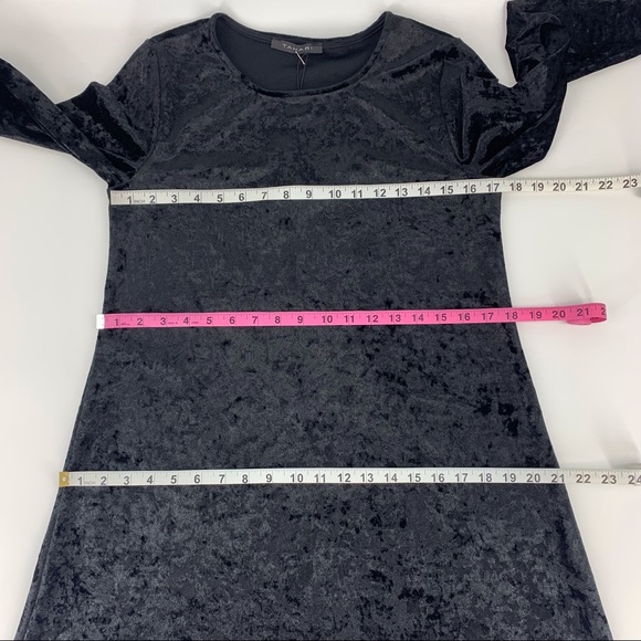 Tahari NWT Black Long Sleeve Crushed Velvet A-Line Shift Dress, Small - Picture 14 of 16